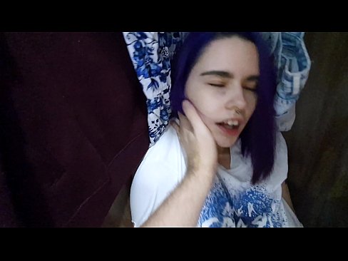 ❤️ 在衣柜里发现我的妹妹并帮助她射精 at porn zh-cn.freepornhdonlinegay.ru